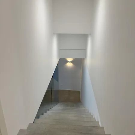 Conti Agosti House